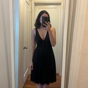 Diane Von Furstenberg Black V-Neck Sleeveless Fit n' Flare Dress